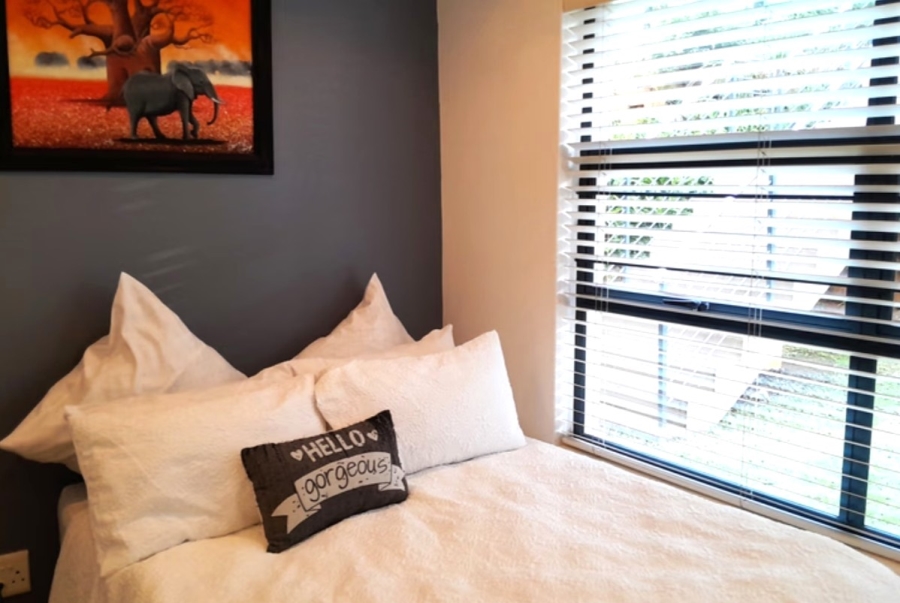 To Let 2 Bedroom Property for Rent in Shakas Rock KwaZulu-Natal