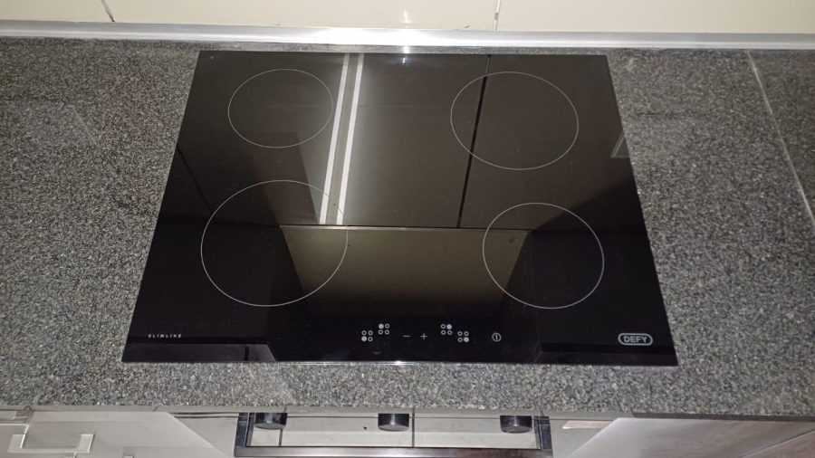 To Let 2 Bedroom Property for Rent in Meer En See KwaZulu-Natal