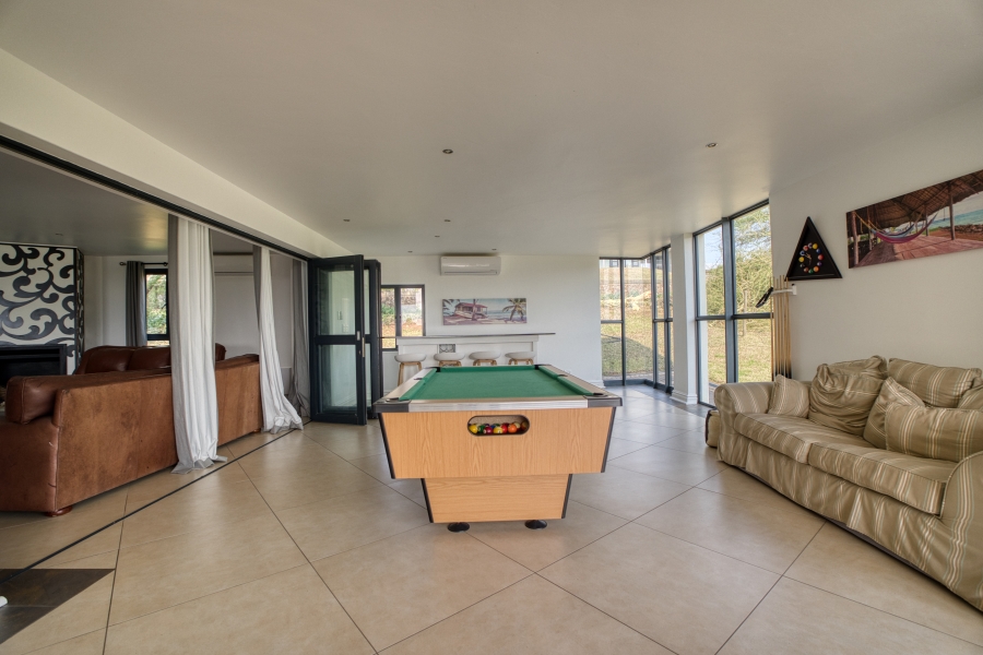7 Bedroom Property for Sale in Zinkwazi Beach KwaZulu-Natal