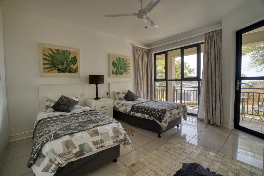 7 Bedroom Property for Sale in Zinkwazi Beach KwaZulu-Natal