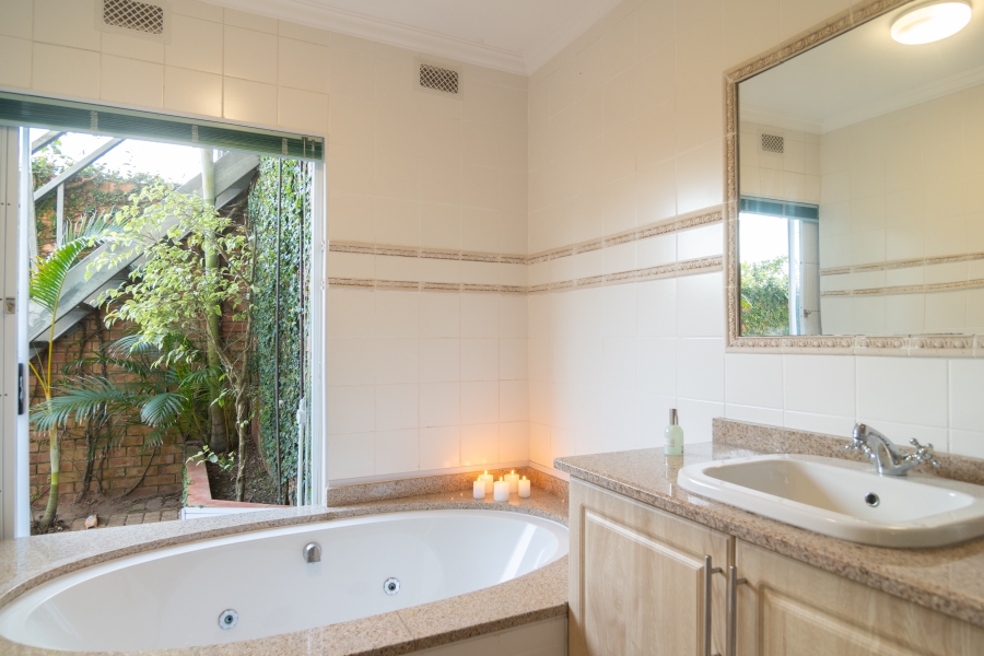 7 Bedroom Property for Sale in Zinkwazi Beach KwaZulu-Natal