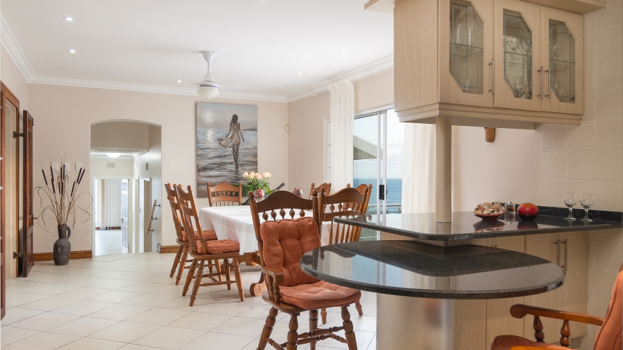 7 Bedroom Property for Sale in Zinkwazi Beach KwaZulu-Natal