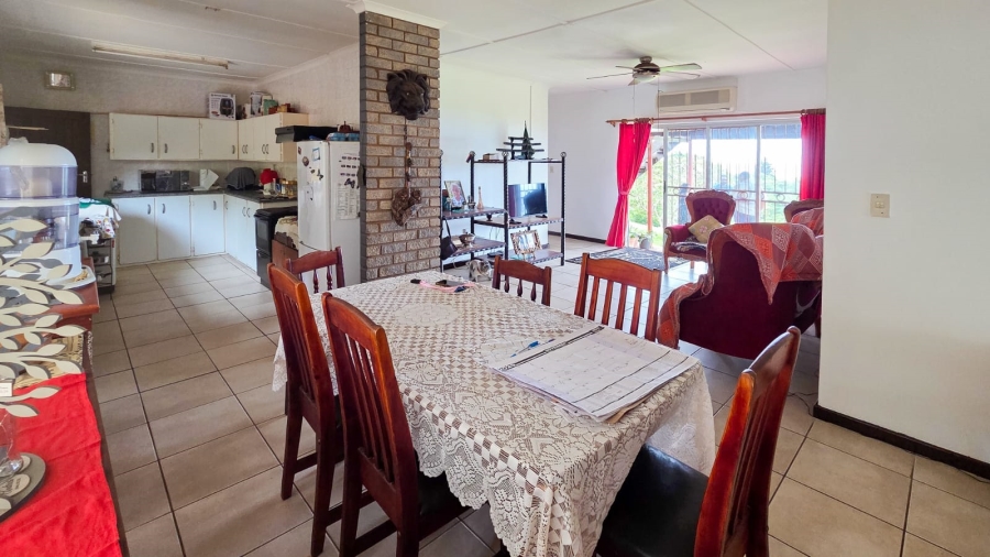 3 Bedroom Property for Sale in Hibberdene KwaZulu-Natal