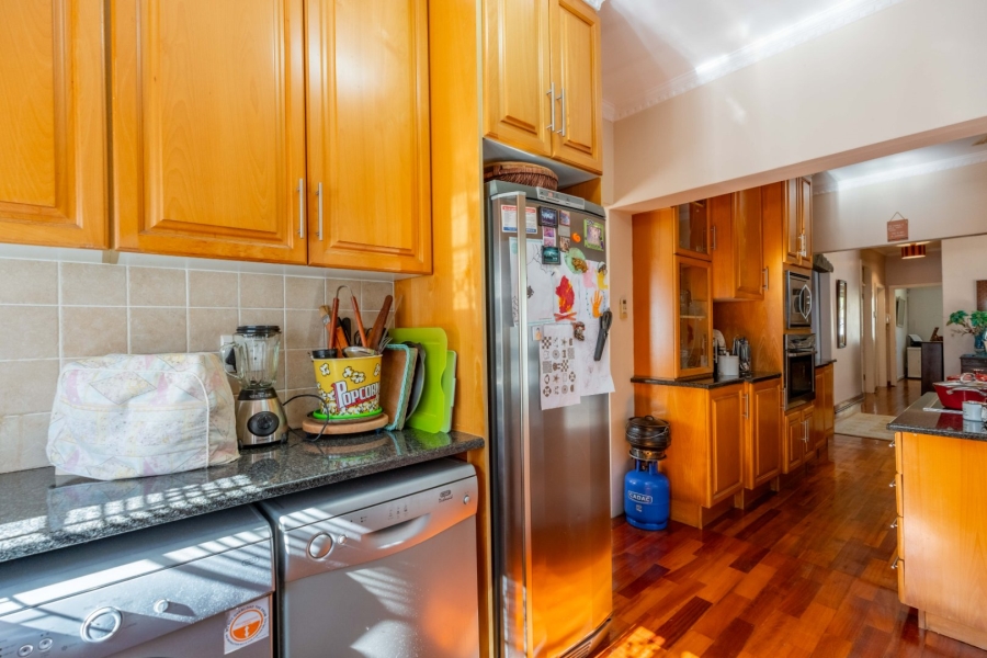 3 Bedroom Property for Sale in Sherwood KwaZulu-Natal