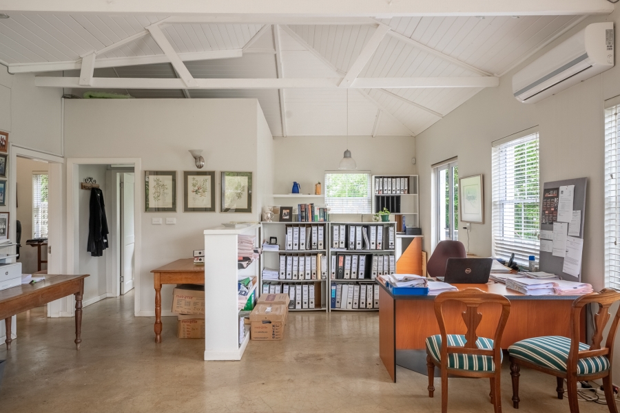 4 Bedroom Property for Sale in Kloof KwaZulu-Natal