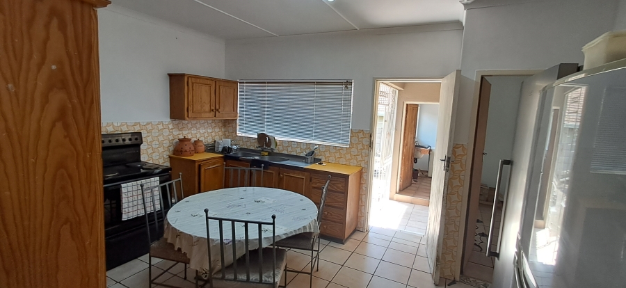 4 Bedroom Property for Sale in Pioneer Park KwaZulu-Natal