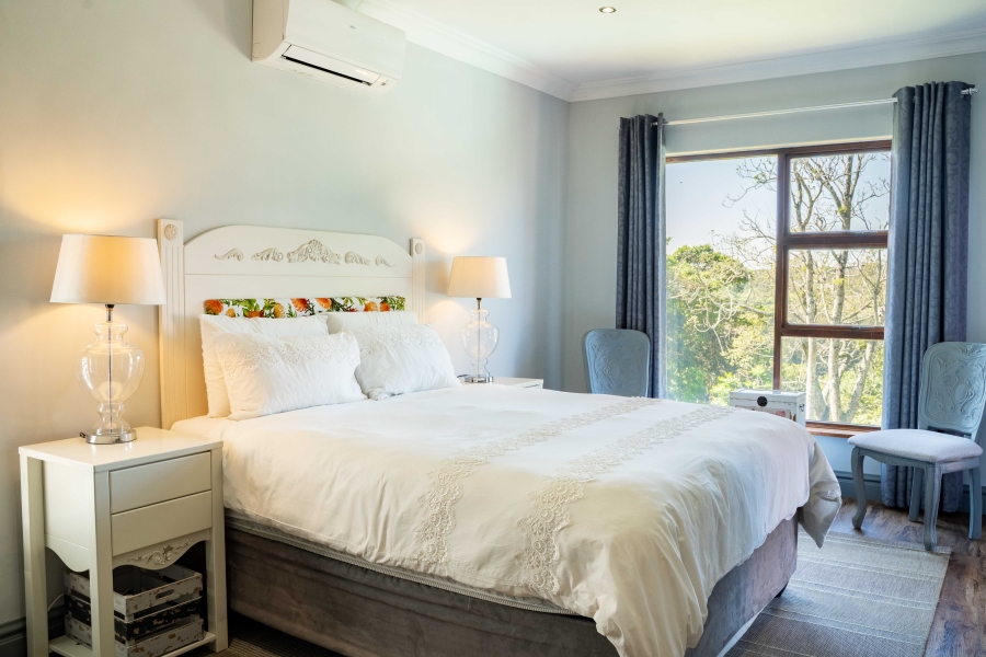 4 Bedroom Property for Sale in Kirtlington Park KwaZulu-Natal