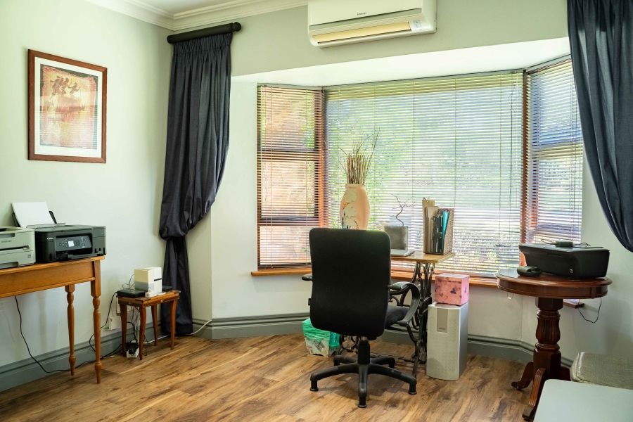 4 Bedroom Property for Sale in Kirtlington Park KwaZulu-Natal