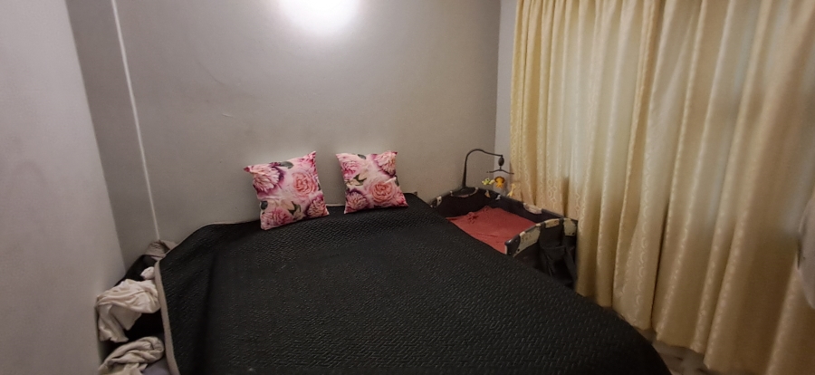 2 Bedroom Property for Sale in Madadeni J KwaZulu-Natal