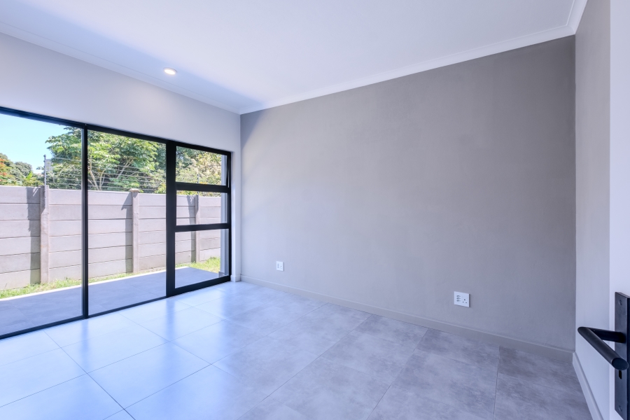 2 Bedroom Property for Sale in Westbrook KwaZulu-Natal