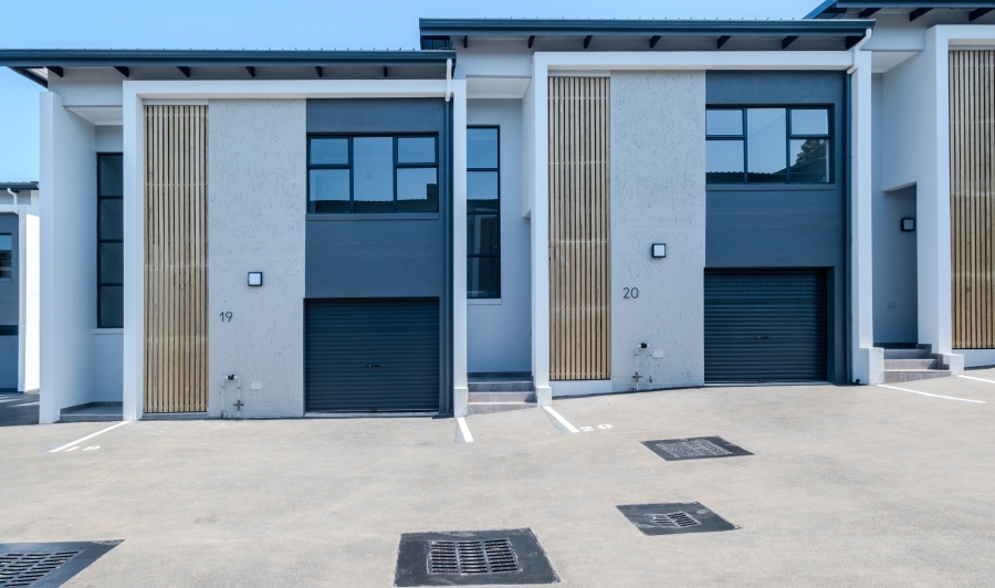 2 Bedroom Property for Sale in Westbrook KwaZulu-Natal