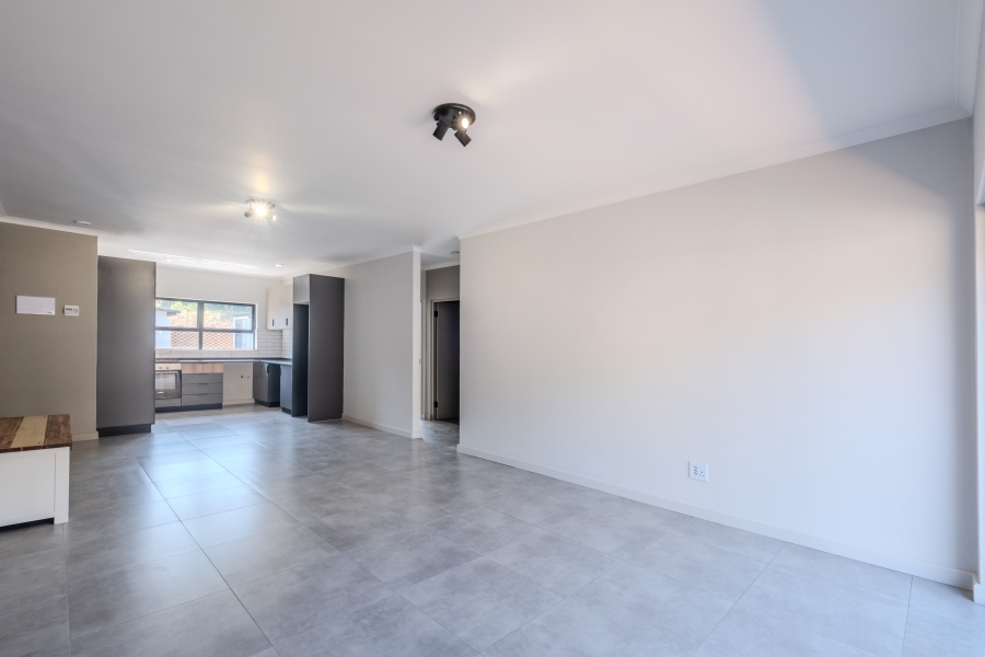 2 Bedroom Property for Sale in Westbrook KwaZulu-Natal