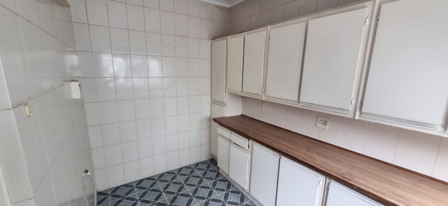 2 Bedroom Property for Sale in Glenwood KwaZulu-Natal