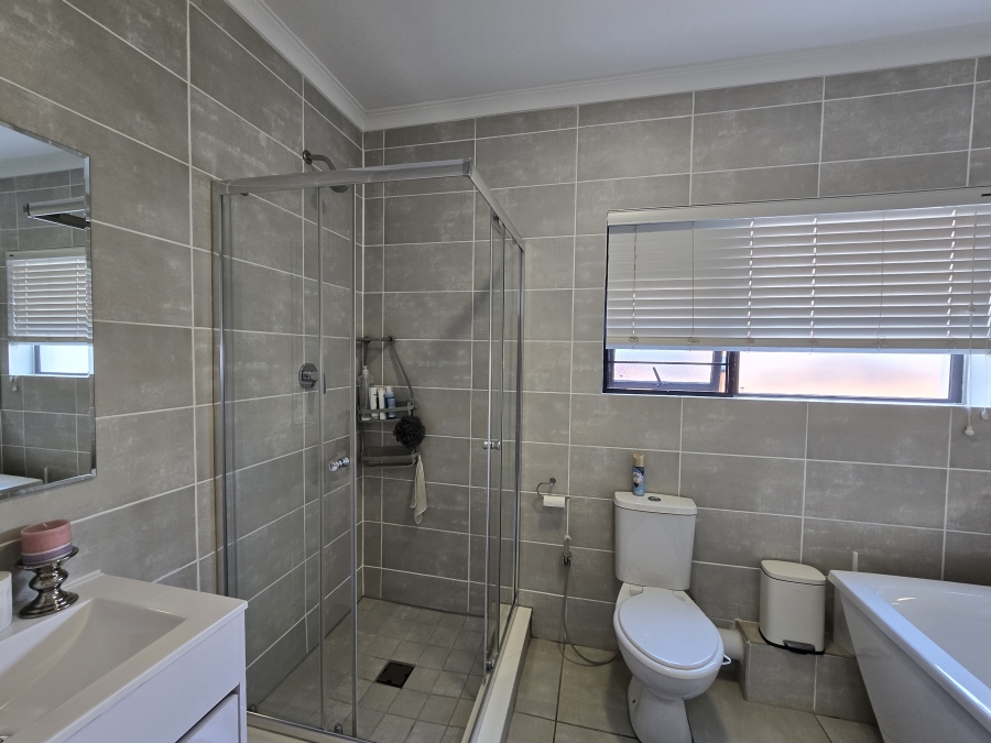 3 Bedroom Property for Sale in Ballito Central KwaZulu-Natal