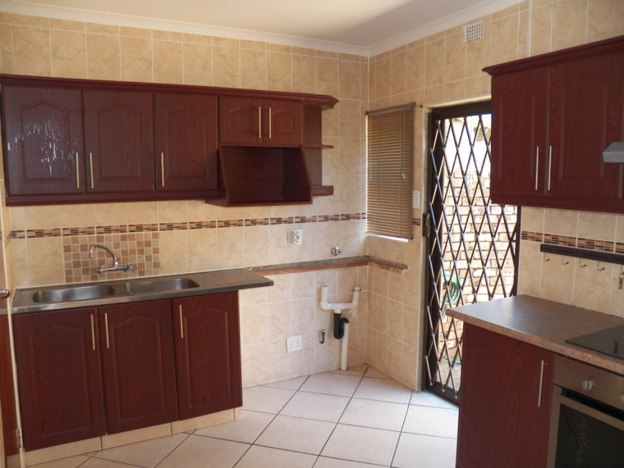 To Let 3 Bedroom Property for Rent in Meer En See KwaZulu-Natal