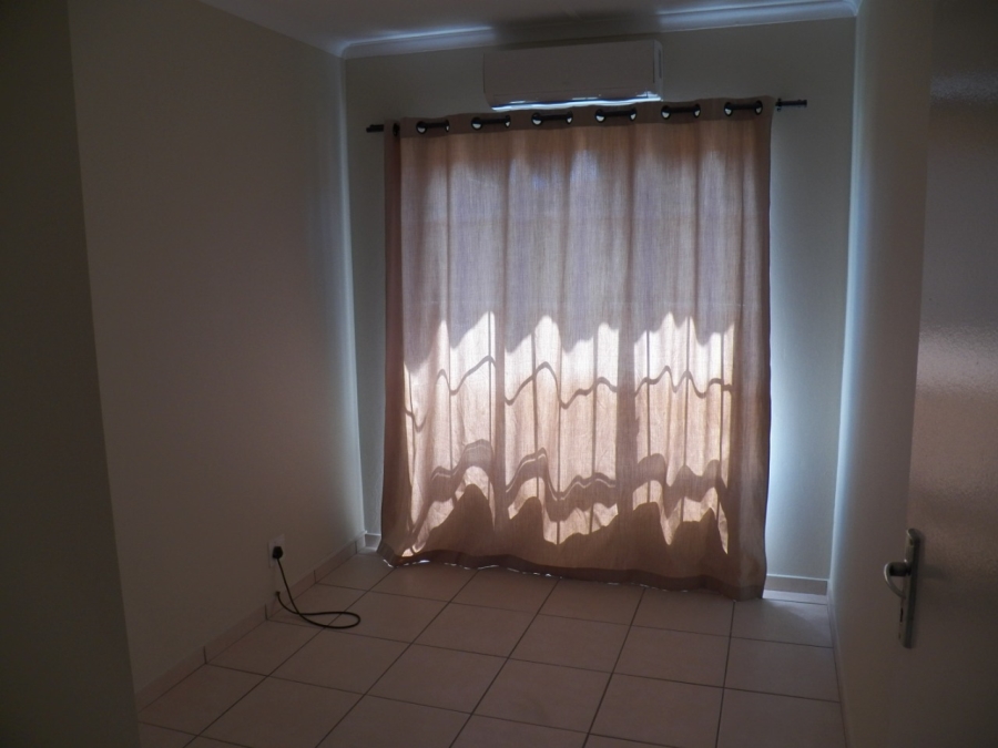 To Let 3 Bedroom Property for Rent in Meer En See KwaZulu-Natal