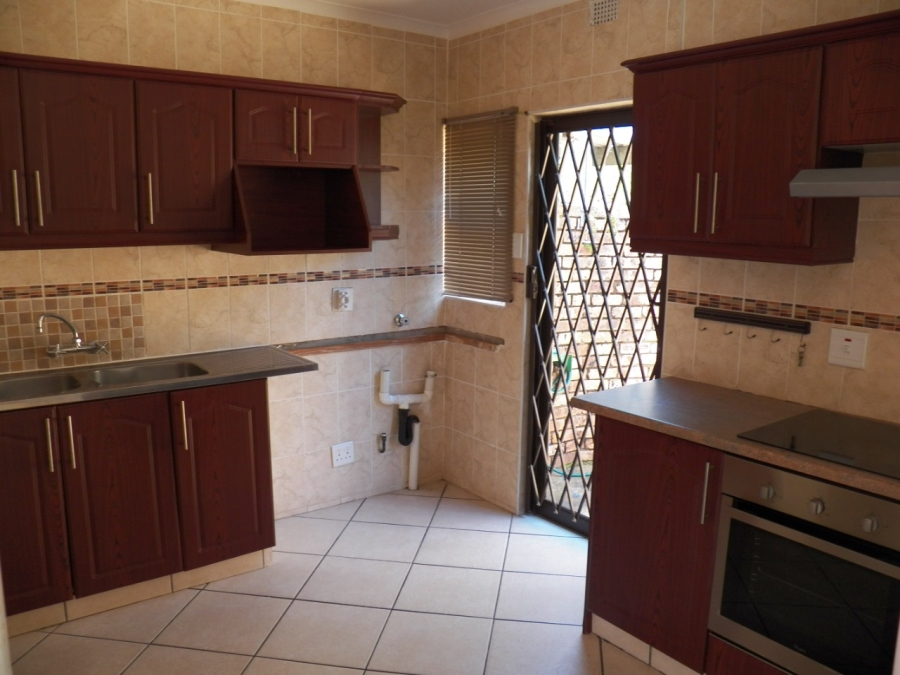To Let 3 Bedroom Property for Rent in Meer En See KwaZulu-Natal