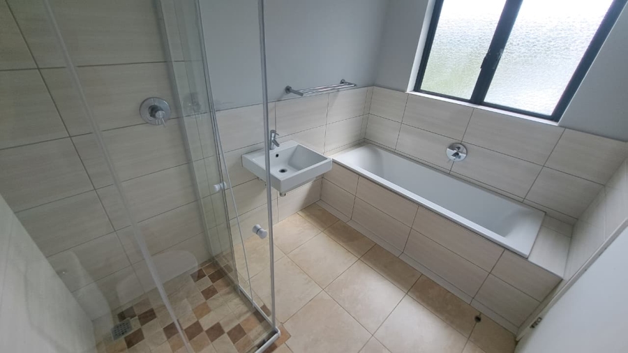 To Let 3 Bedroom Property for Rent in Mzingazi Golf Estate KwaZulu-Natal