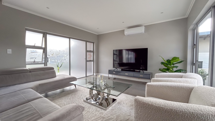 4 Bedroom Property for Sale in Palm Lakes Estate KwaZulu-Natal