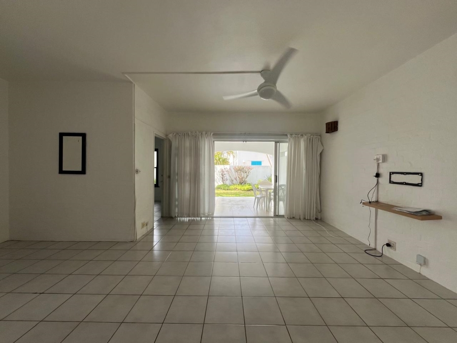 2 Bedroom Property for Sale in Shakas Rock KwaZulu-Natal