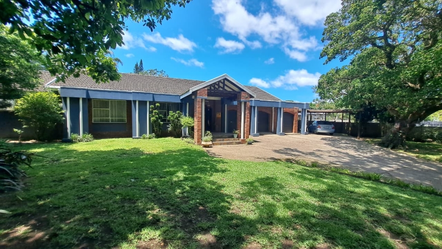 4 Bedroom Property for Sale in Meer En See KwaZulu-Natal