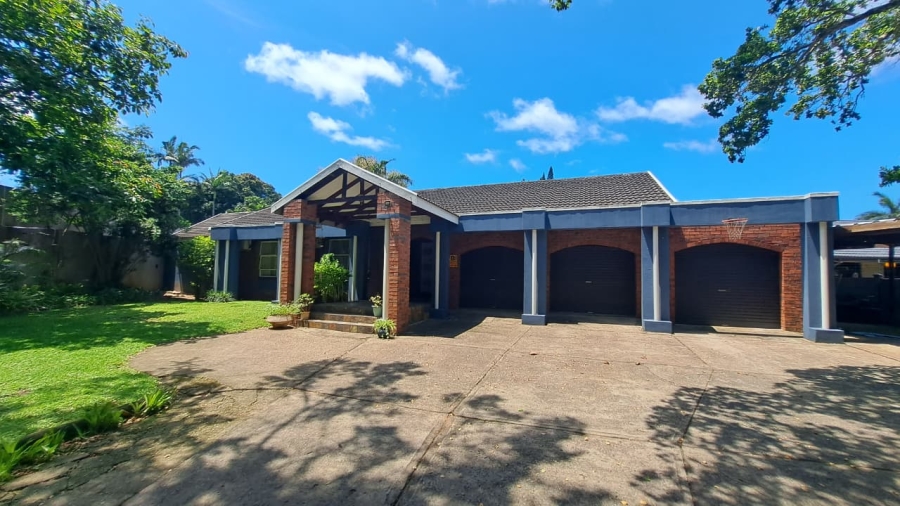 4 Bedroom Property for Sale in Meer En See KwaZulu-Natal