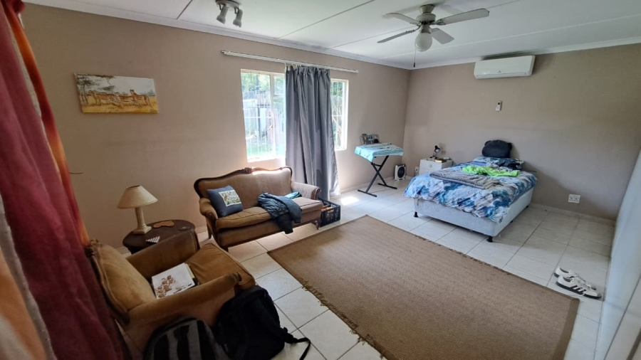 4 Bedroom Property for Sale in Meer En See KwaZulu-Natal