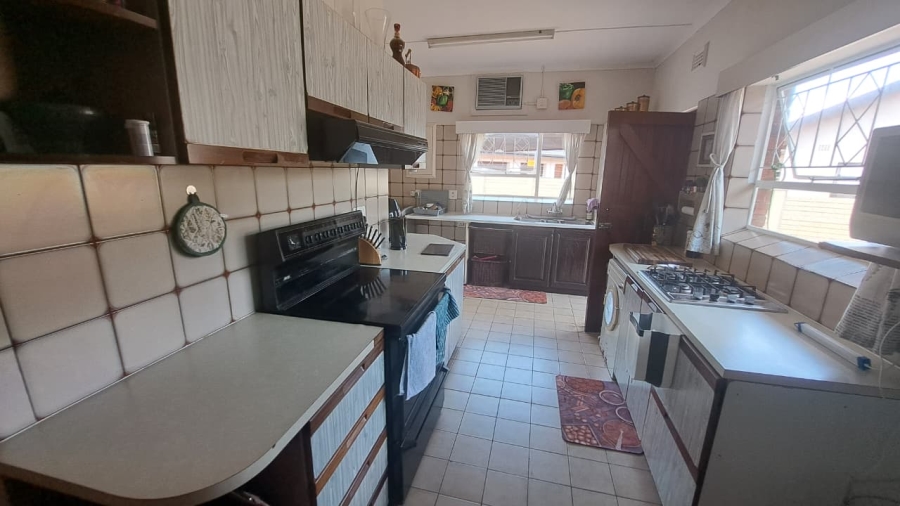 4 Bedroom Property for Sale in Meer En See KwaZulu-Natal