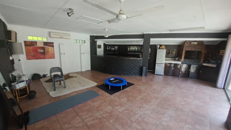 4 Bedroom Property for Sale in Meer En See KwaZulu-Natal