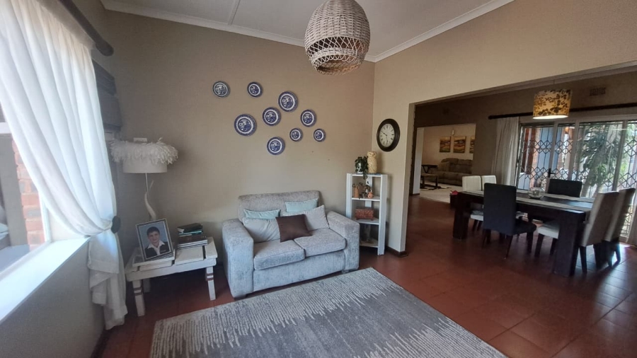 4 Bedroom Property for Sale in Meer En See KwaZulu-Natal