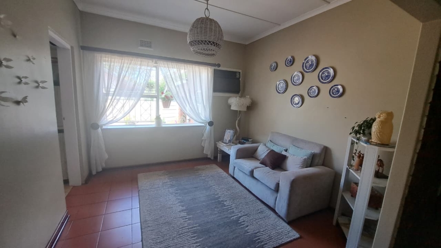 4 Bedroom Property for Sale in Meer En See KwaZulu-Natal