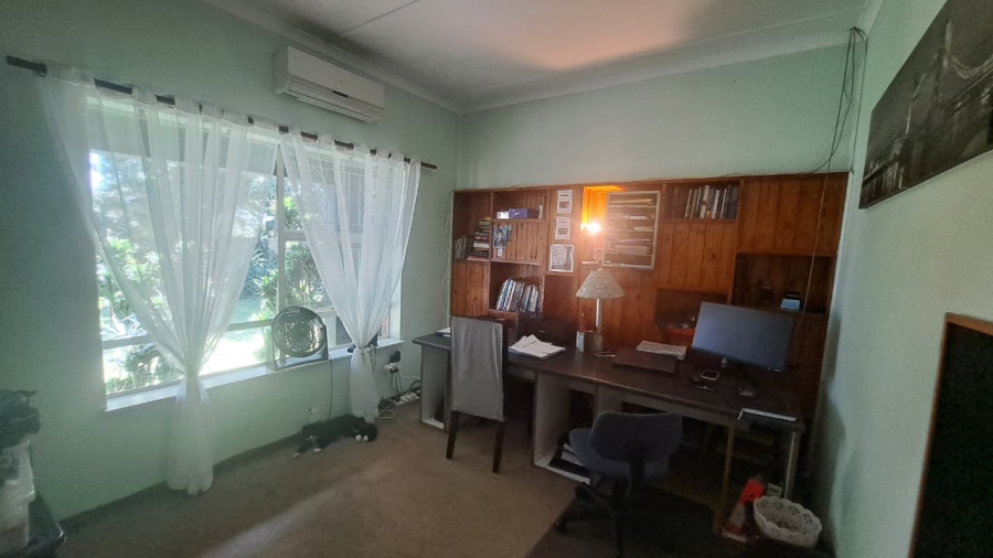 4 Bedroom Property for Sale in Meer En See KwaZulu-Natal