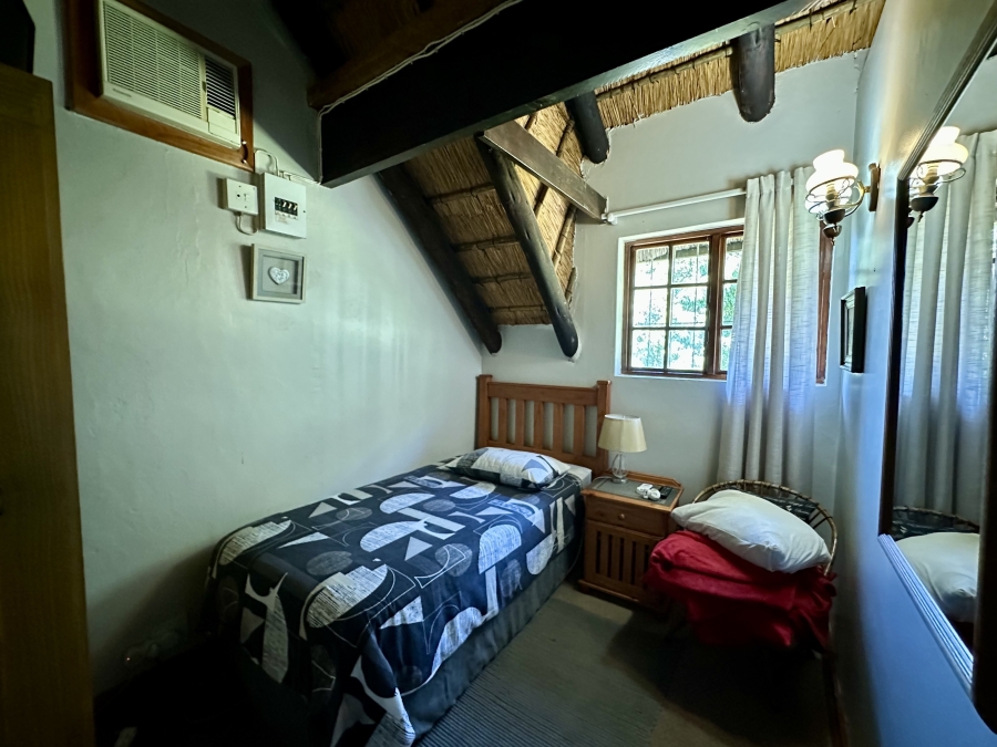 10 Bedroom Property for Sale in Birdswood KwaZulu-Natal