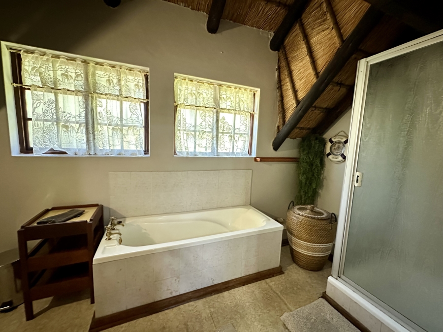 10 Bedroom Property for Sale in Birdswood KwaZulu-Natal