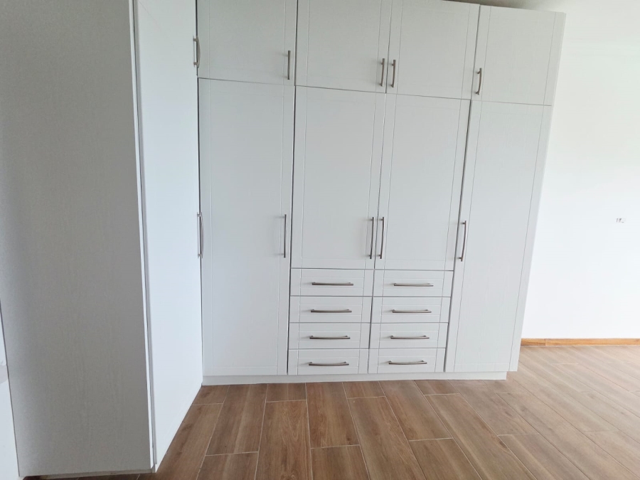 5 Bedroom Property for Sale in Bluff KwaZulu-Natal