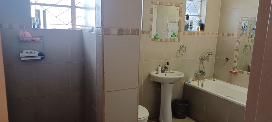 Commercial Property for Sale in Newcastle Rural KwaZulu-Natal