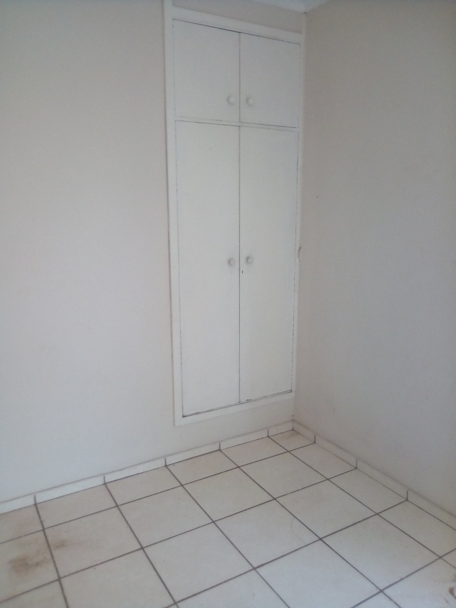 To Let 3 Bedroom Property for Rent in Woodhaven KwaZulu-Natal