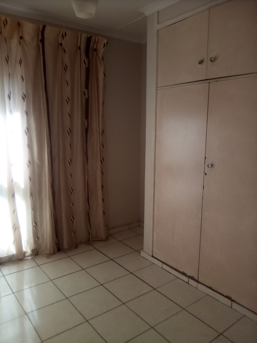 To Let 3 Bedroom Property for Rent in Woodhaven KwaZulu-Natal