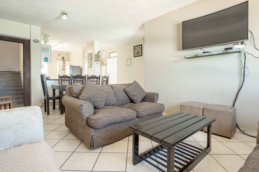 2 Bedroom Property for Sale in Amanzimtoti KwaZulu-Natal