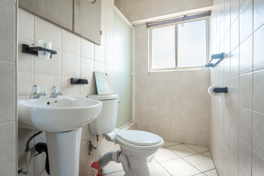 2 Bedroom Property for Sale in Amanzimtoti KwaZulu-Natal