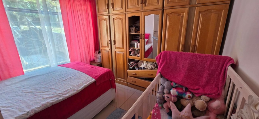 5 Bedroom Property for Sale in Stanger KwaZulu-Natal