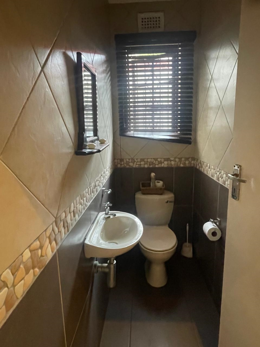 3 Bedroom Property for Sale in La Lucia KwaZulu-Natal