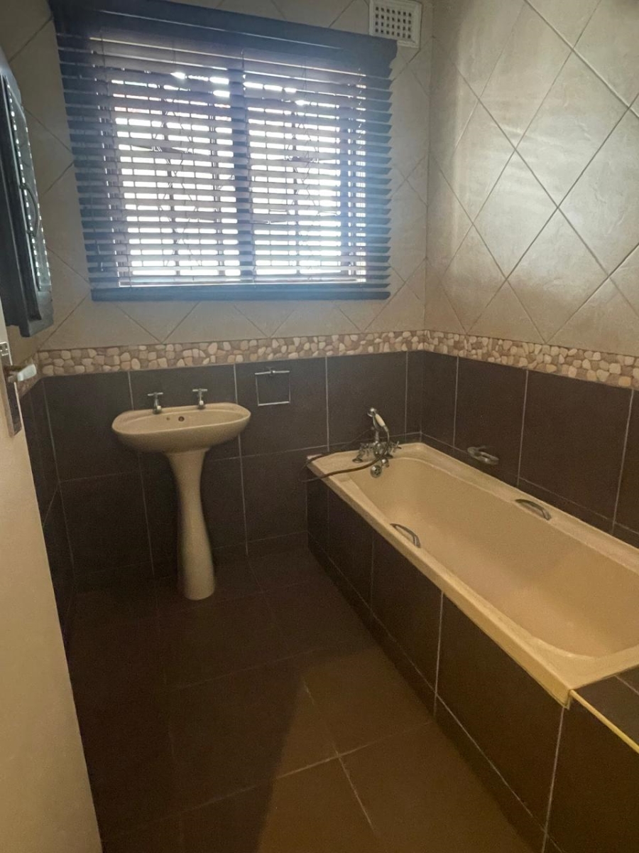 3 Bedroom Property for Sale in La Lucia KwaZulu-Natal