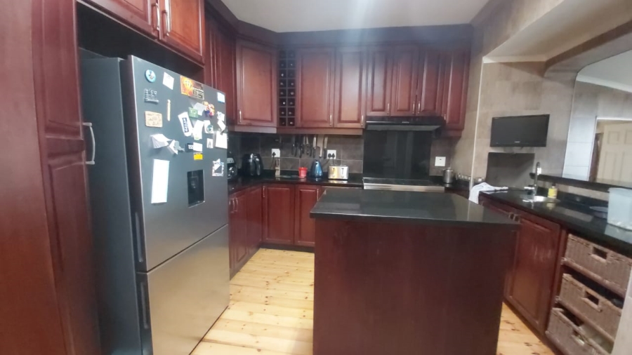 4 Bedroom Property for Sale in Bluff KwaZulu-Natal