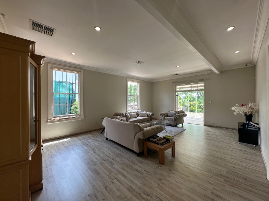 3 Bedroom Property for Sale in Essenwood KwaZulu-Natal