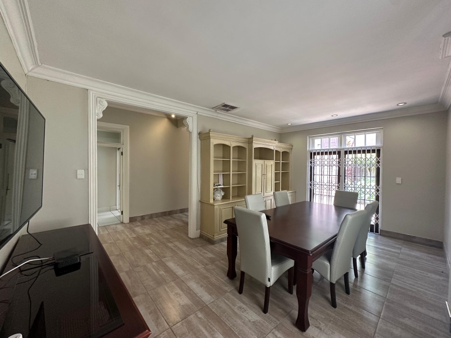 3 Bedroom Property for Sale in Essenwood KwaZulu-Natal