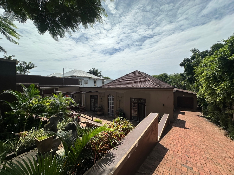 3 Bedroom Property for Sale in Essenwood KwaZulu-Natal