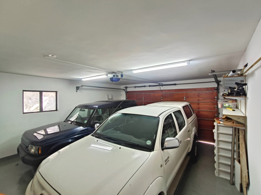 3 Bedroom Property for Sale in Meer En See KwaZulu-Natal