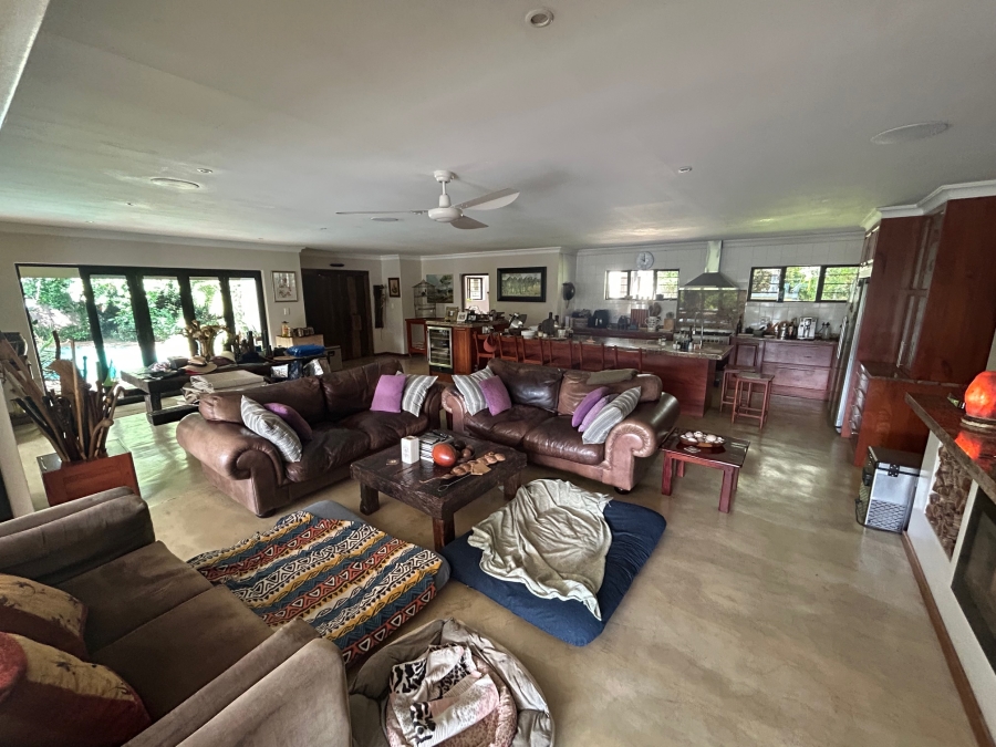 10 Bedroom Property for Sale in Mid-Illovo KwaZulu-Natal