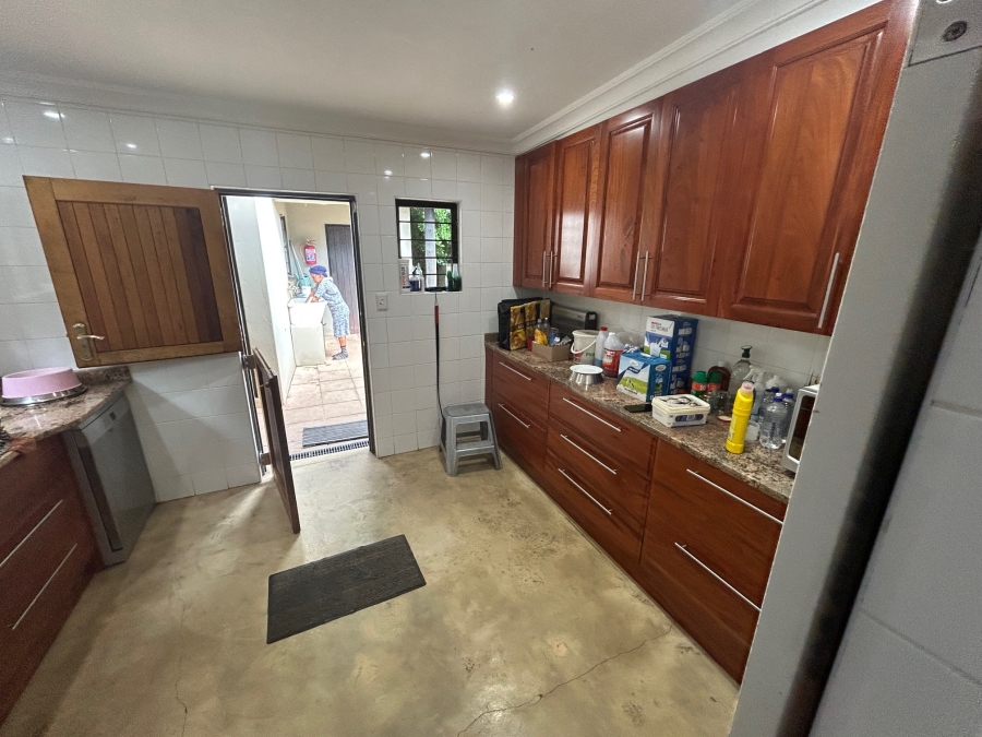 10 Bedroom Property for Sale in Mid-Illovo KwaZulu-Natal